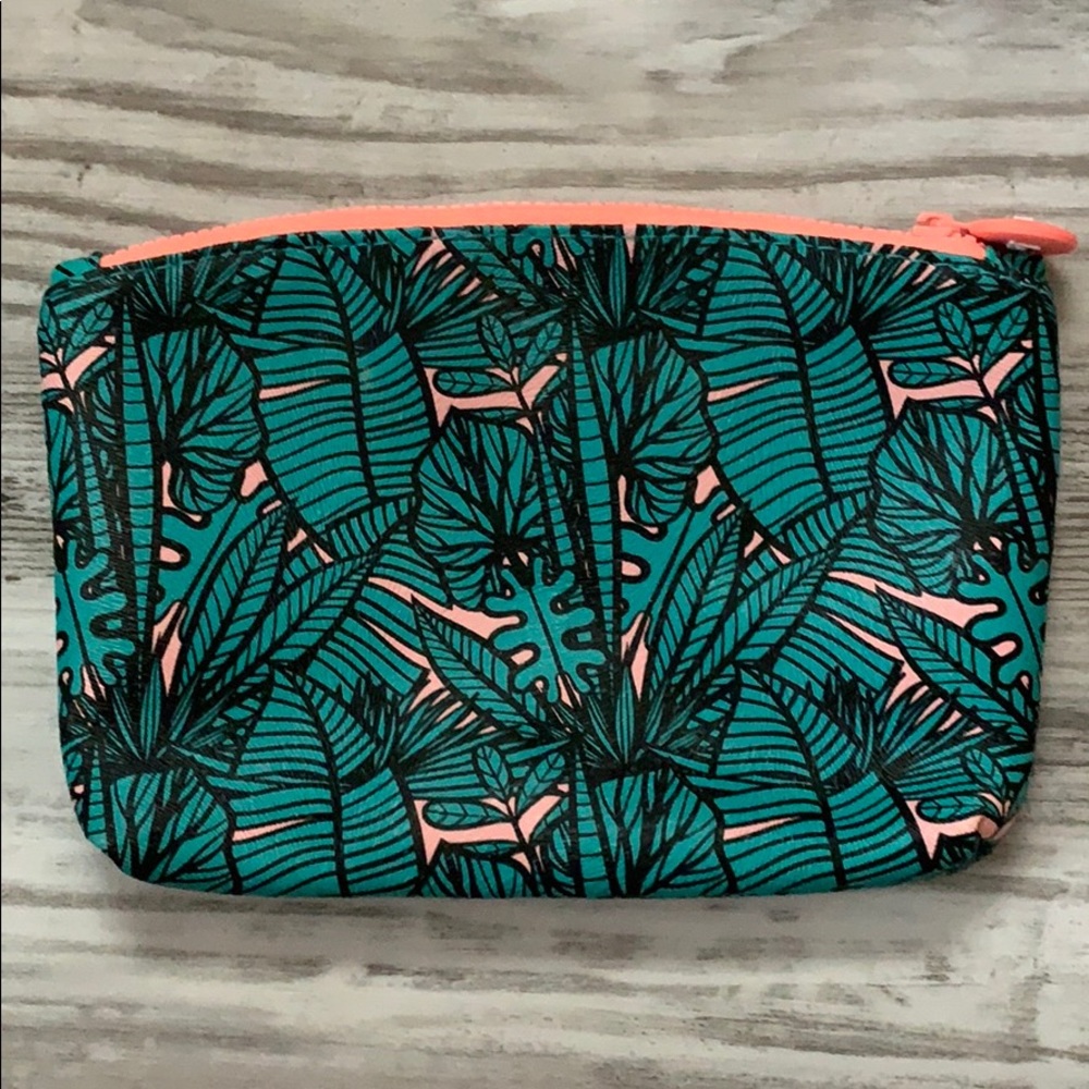 Makeup bag